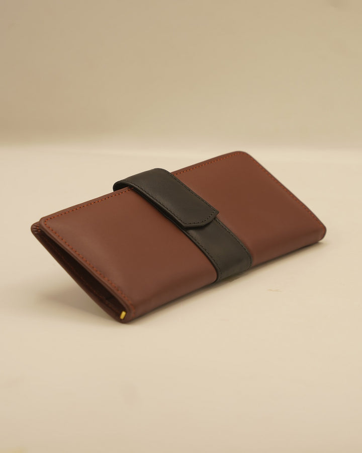 Cocoa Noir Elegance