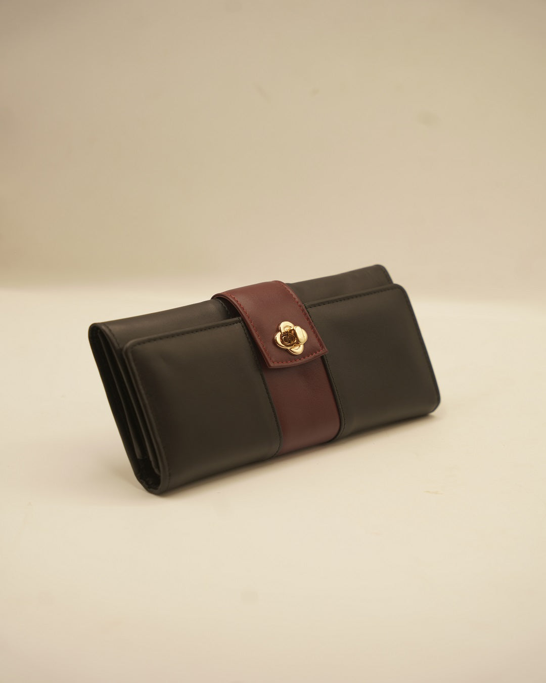 Noir Burgundy Empress