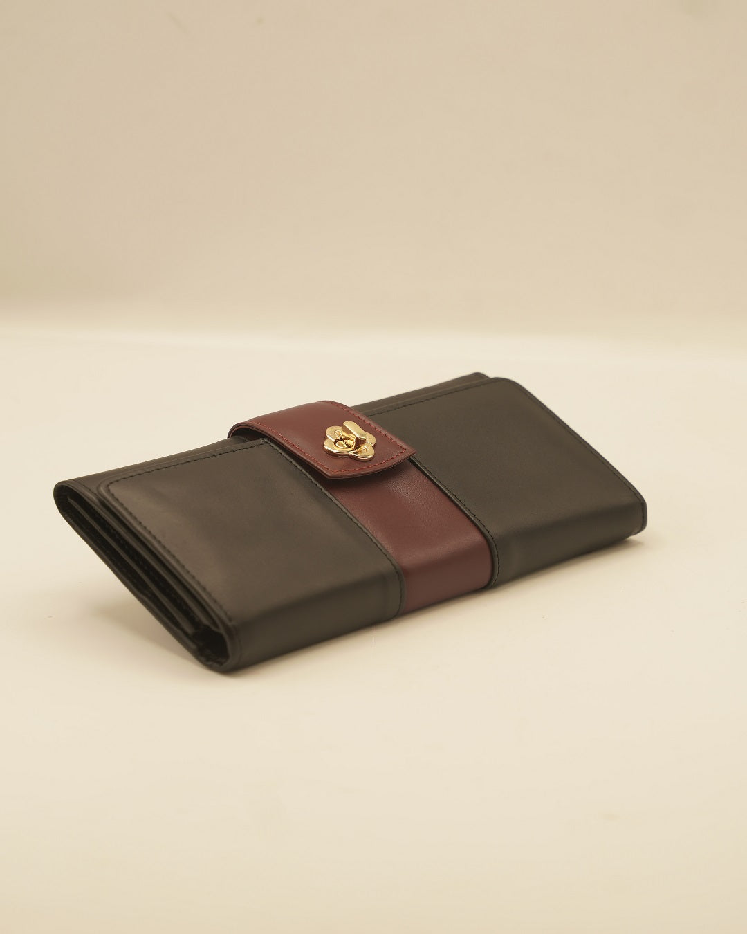 Noir Burgundy Empress