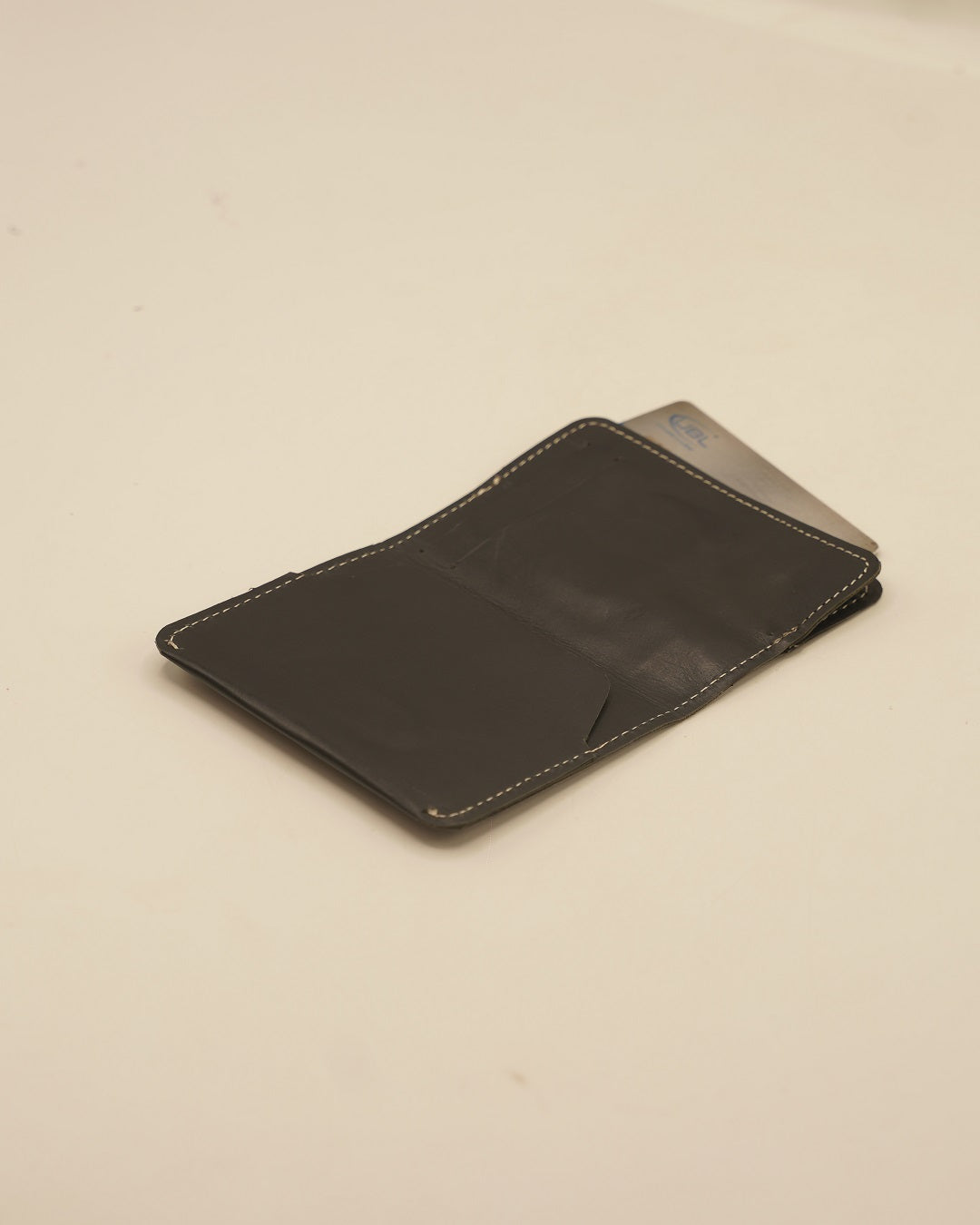 Outline Card Holder